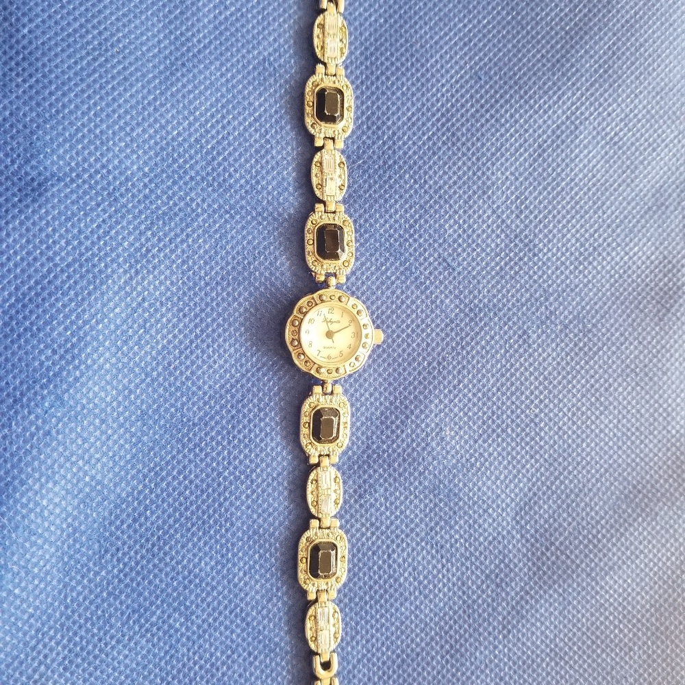 Vintage style watch